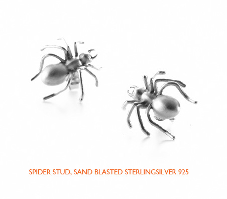 Spider stud silver